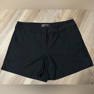 Nike Golf Women's Black Athletic Shorts
